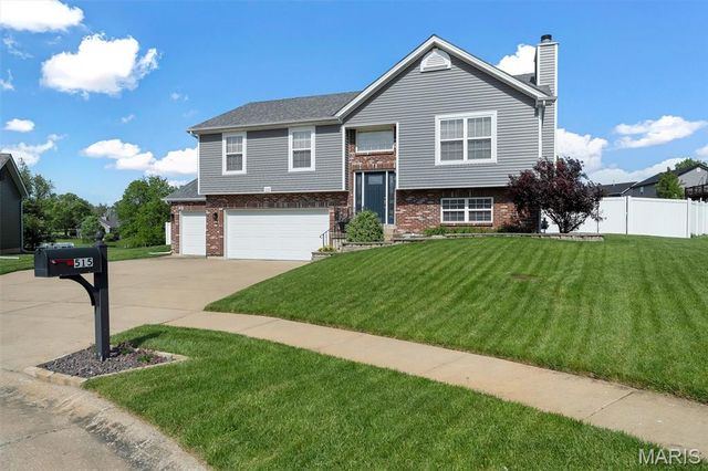 515 Hickory Post Drive, Wentzville, MO 63385