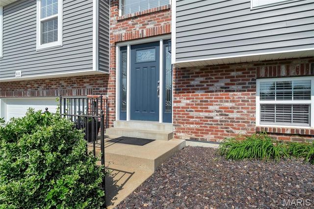 515 Hickory Post Drive, Wentzville, MO 63385