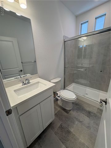 8677 Indigo Spring Road, Las Vegas, NV 89139