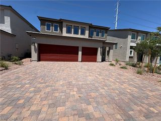 8677 Indigo Spring Road, Las Vegas, NV 89139