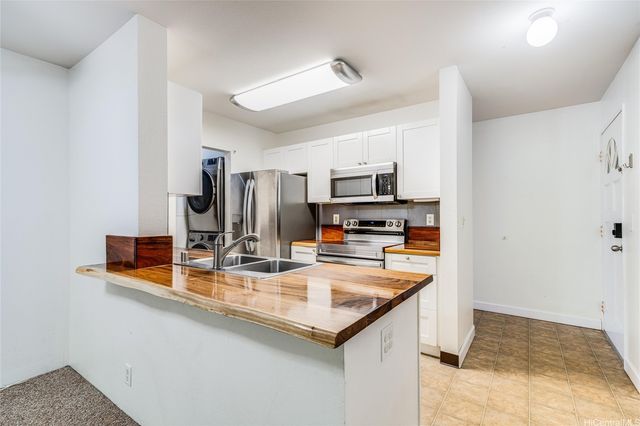 95-668 Wikao Street J106, Mililani, HI 96789