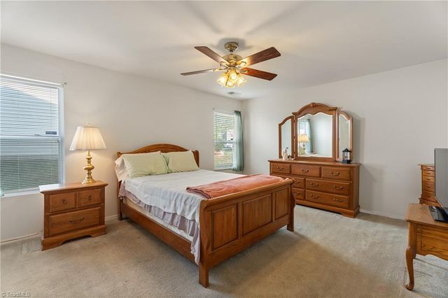 4439 Vernon Circle, Kernersville, NC 27284