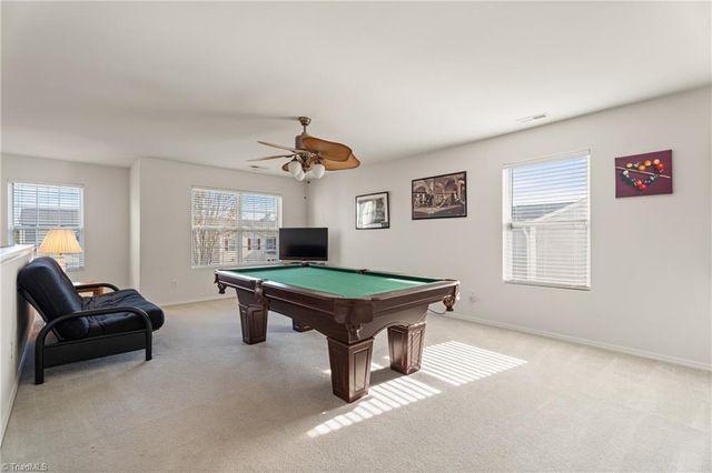 4439 Vernon Circle, Kernersville, NC 27284