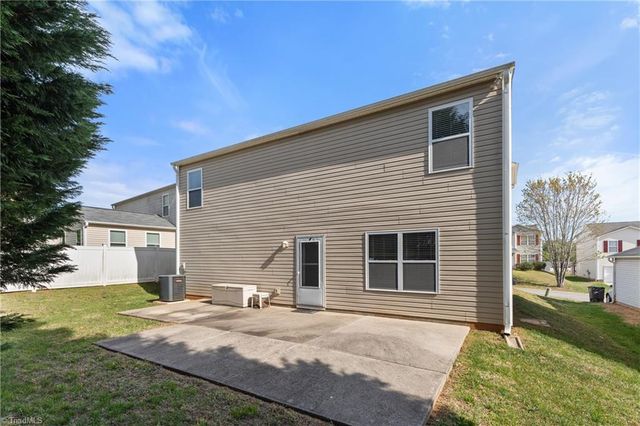 4439 Vernon Circle, Kernersville, NC 27284