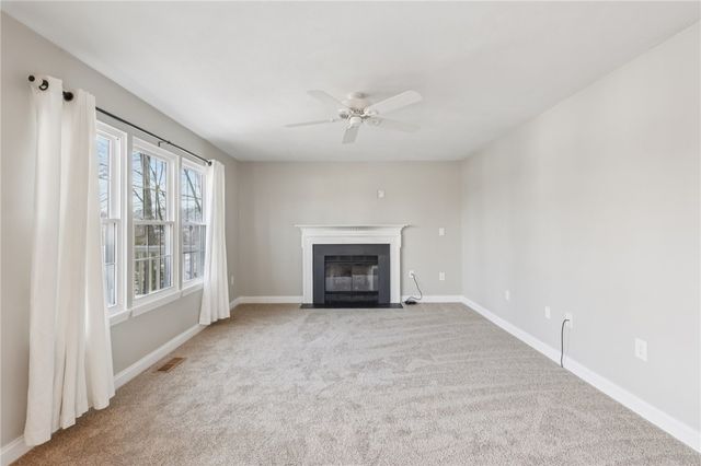 535 Pine Bluff Dr, Adams Twp, PA 16046