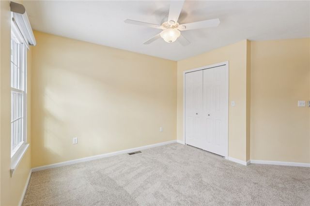 535 Pine Bluff Dr, Adams Twp, PA 16046