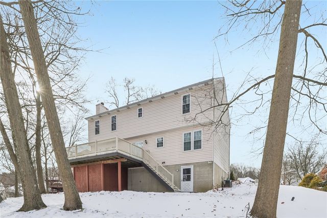 535 Pine Bluff Dr, Adams Twp, PA 16046