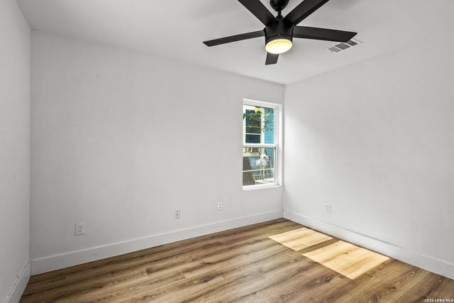 334 Cooper St, San Antonio, TX 78210