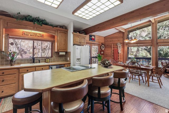 8839 N TIMPHAVEN RD, Sundance, UT 84604