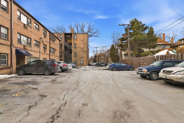 222 Washington Boulevard 105, Oak Park, IL 60302