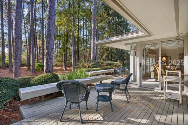 63 Oyster Reef Dr, Hilton Head Island, SC 29926