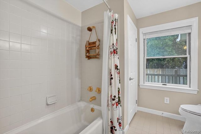 5214 Bloss Drive, Swartz Creek, MI 48473