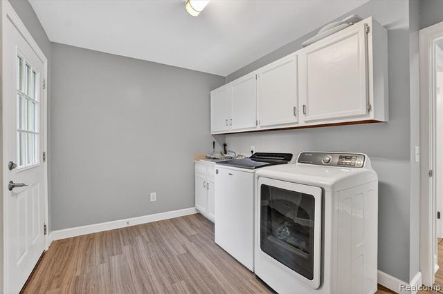 5214 Bloss Drive, Swartz Creek, MI 48473