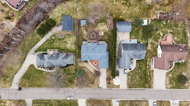 5214 Bloss Drive, Swartz Creek, MI 48473