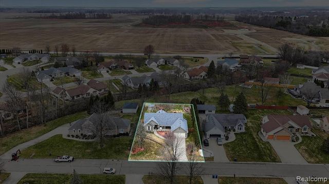 5214 Bloss Drive, Swartz Creek, MI 48473