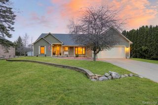 5214 Bloss Drive, Swartz Creek, MI 48473