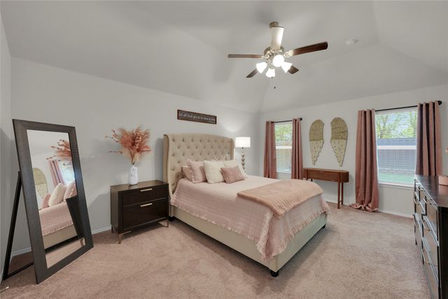 9824 Mescalbean Boulevard, Fort Worth, TX 76036