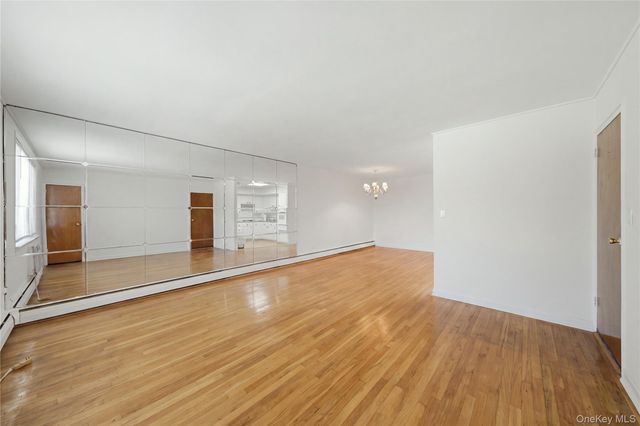 6669 73rd Place, Middle Village, NY 11379
