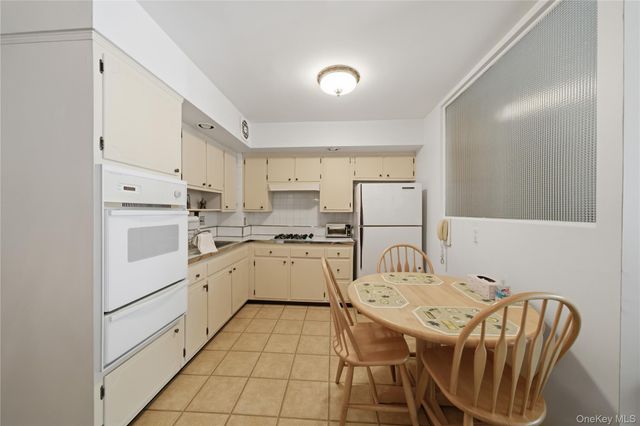 6669 73rd Place, Middle Village, NY 11379