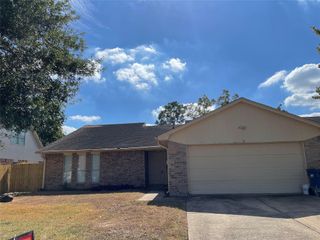 16247 Los Altos Drive, Houston, TX 77083