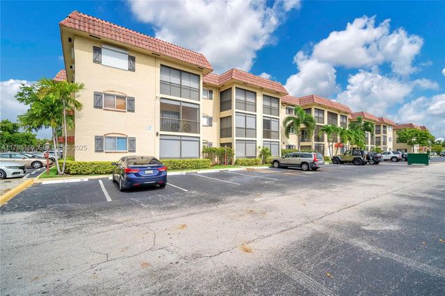 257 S Cypress Road 416, Pompano Beach, FL 33060