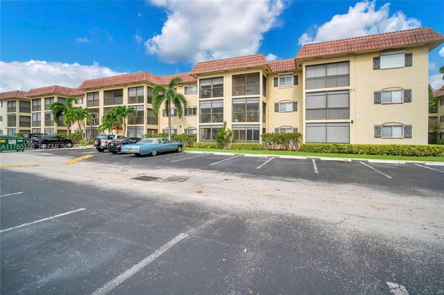 257 S Cypress Road 416, Pompano Beach, FL 33060