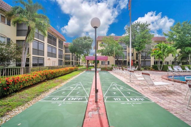 257 S Cypress Road 416, Pompano Beach, FL 33060