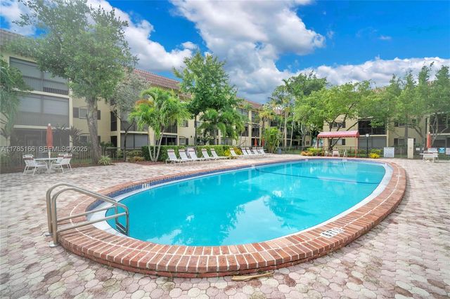257 S Cypress Road 416, Pompano Beach, FL 33060