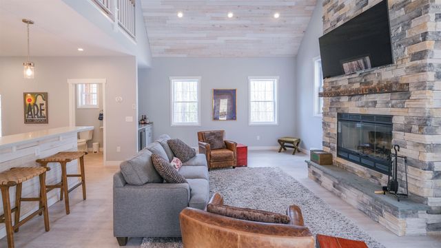 934 Heald Road, Cavendish, VT 05153