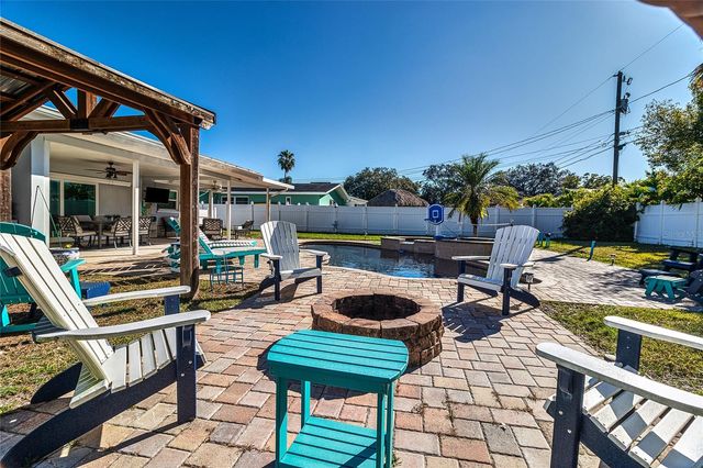 2376 ARMOUR DRIVE, Dunedin, FL 34698