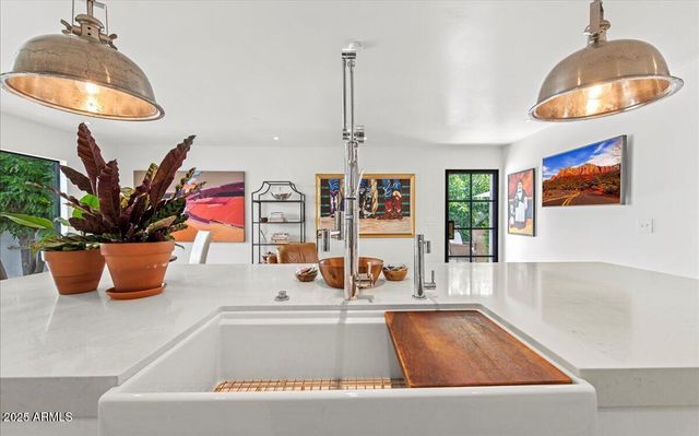 4843 N 72nd Way, Scottsdale, AZ 85251