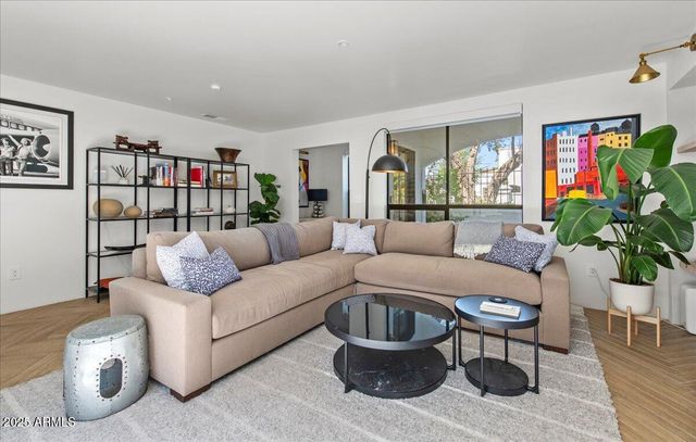 4843 N 72nd Way, Scottsdale, AZ 85251