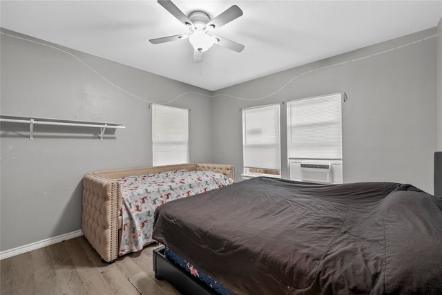 2301 Herring Avenue, Waco, TX 76708