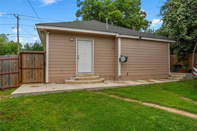 2301 Herring Avenue, Waco, TX 76708