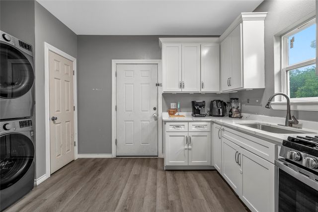 2301 Herring Avenue, Waco, TX 76708