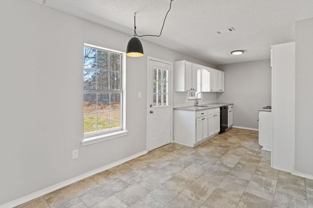 14025 Cottontail Lane, Alexander, AR 72002