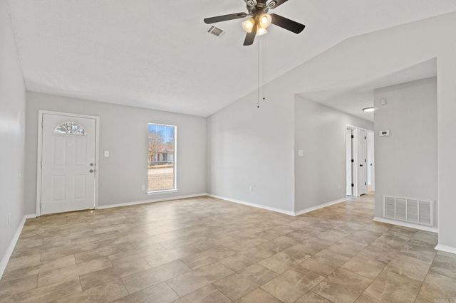 14025 Cottontail Lane, Alexander, AR 72002