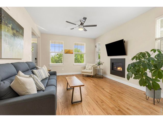 578 Hoyt Ln, Lafayette, CO 80026