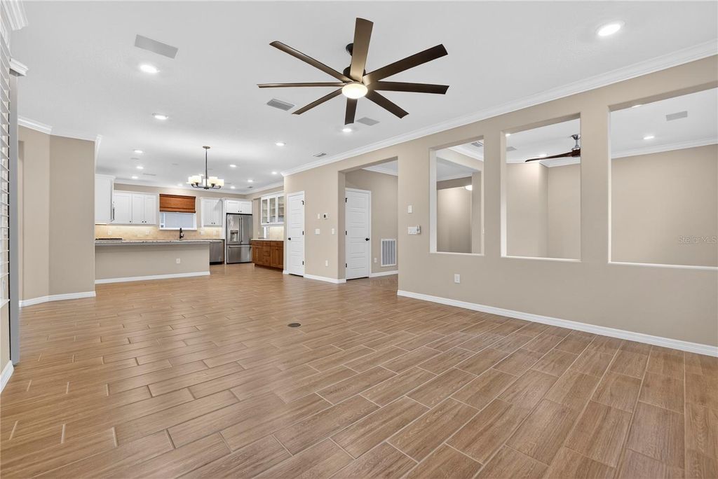 Image 11 of property listing at 5575 NW 43RD LANE ROAD, Ocala, FL 34482