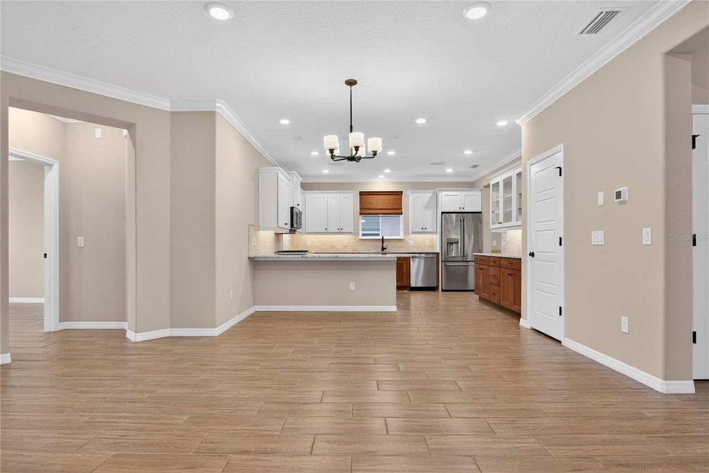 Image 18 of property listing at 5575 NW 43RD LANE ROAD, Ocala, FL 34482