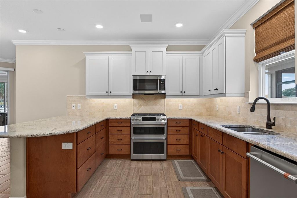 Image 21 of property listing at 5575 NW 43RD LANE ROAD, Ocala, FL 34482