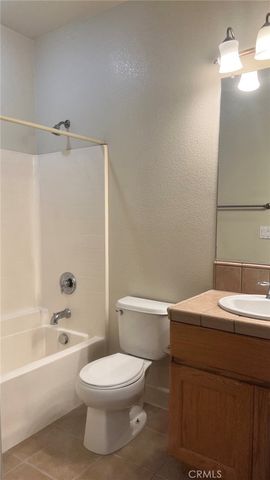 424 Barclay Way, Merced, CA 95348