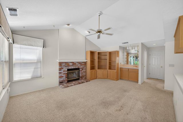 1448 Oak Grove Dr, Roseville, CA 95747