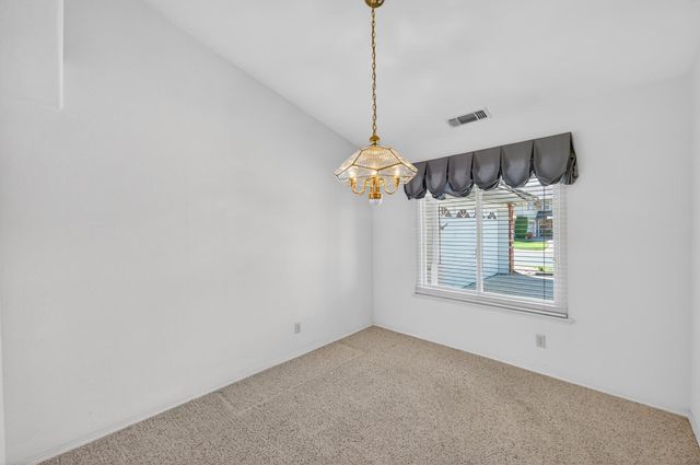 1448 Oak Grove Dr, Roseville, CA 95747