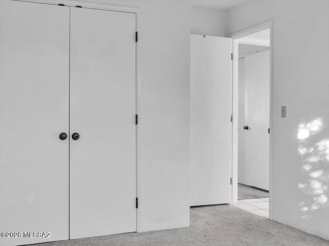 101 E La Grosella, Green Valley, AZ 85614