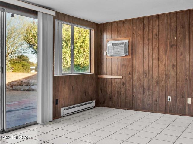 101 E La Grosella, Green Valley, AZ 85614