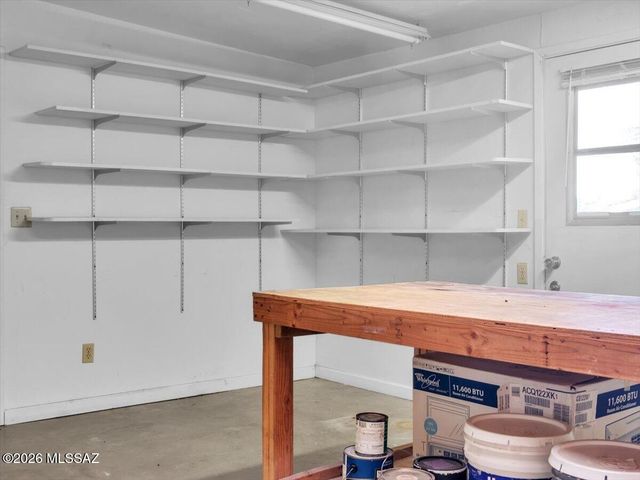 101 E La Grosella, Green Valley, AZ 85614