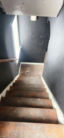 13900 Bringard Drive, Detroit, MI 48205