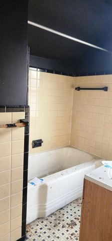 13900 Bringard Drive, Detroit, MI 48205