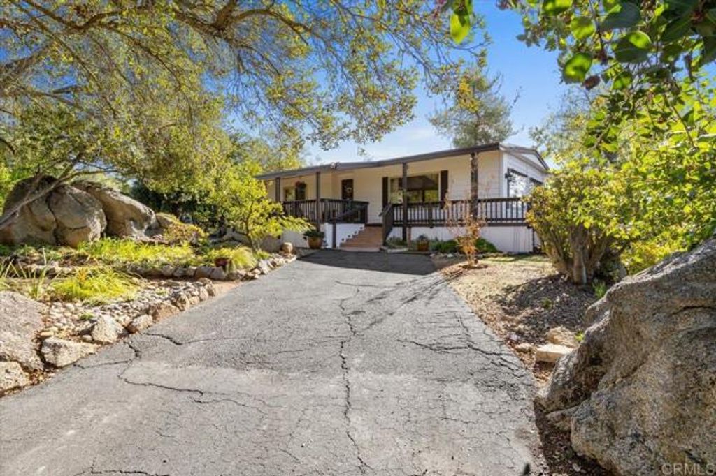 18218 Paradise Mountain Road SPC 89, Valley Center, CA 92082